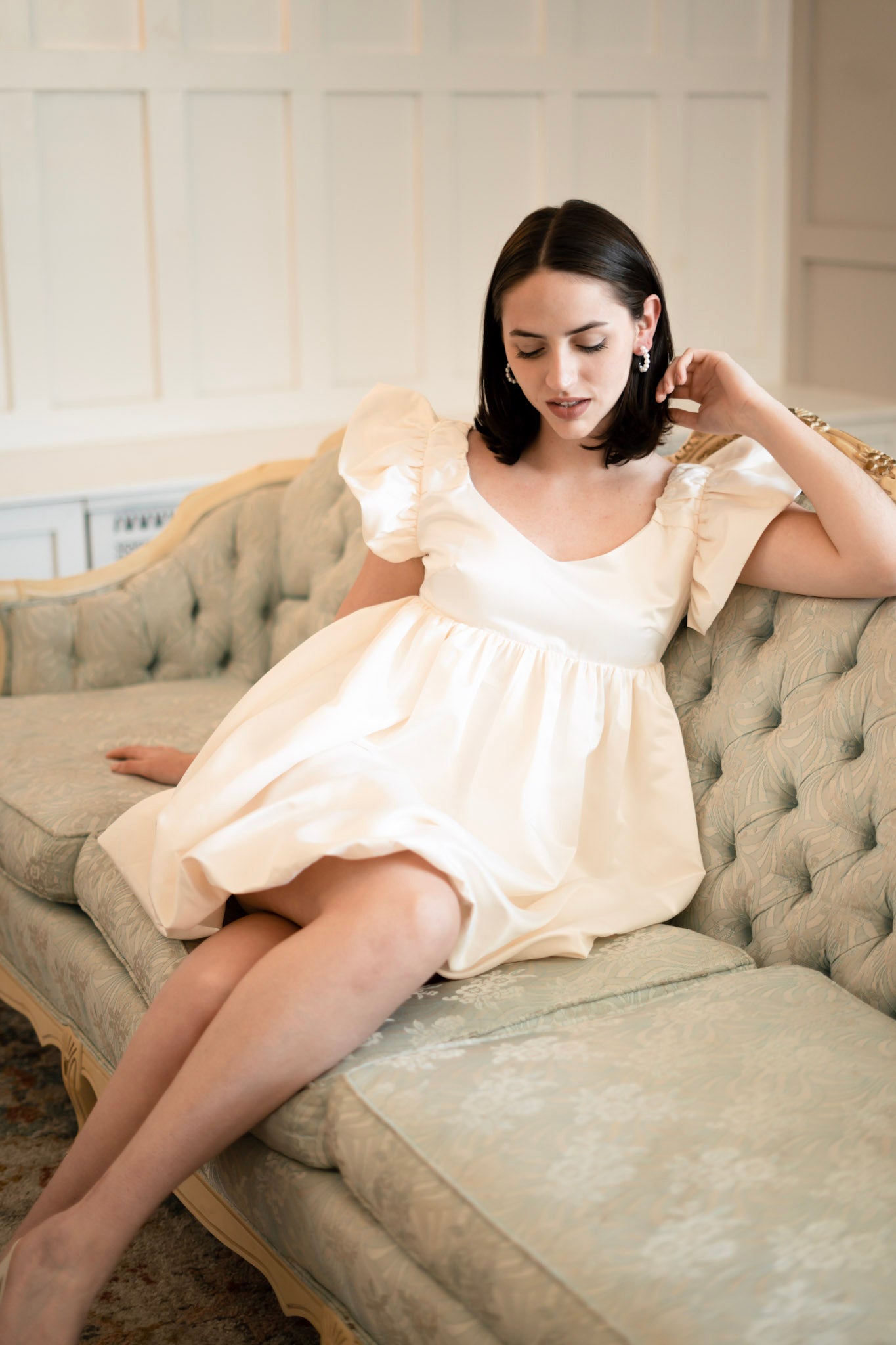 "Sweet Caroline" | Ivory Ruffle Sleeve Bubble Dress